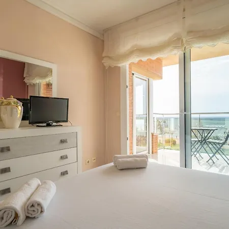 Homeholidaysrentals Noelani- Costa Barcelona Pineda de Mar